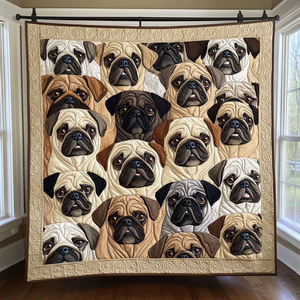 Snuggle Pug CW0512028CL Quilt