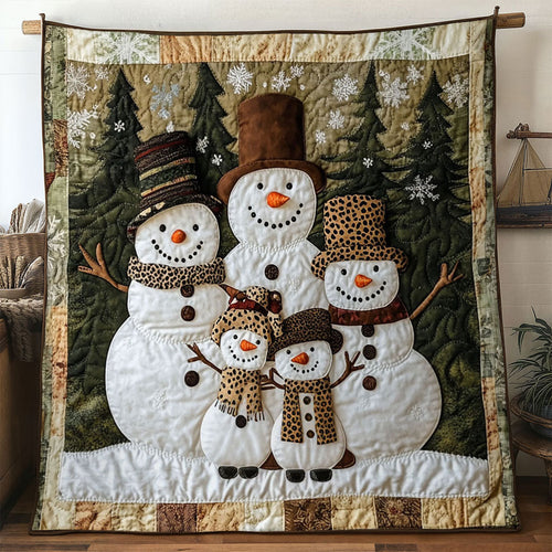 Cozy Family Snowman WN1411025CL Quilt