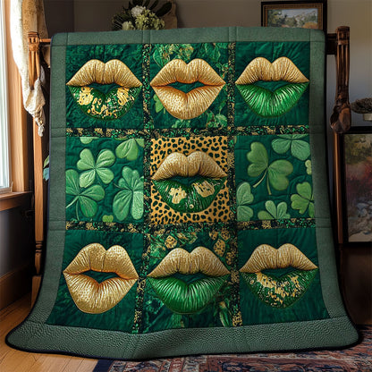 Golden Shamrock Lips WN2712001CL Quilt