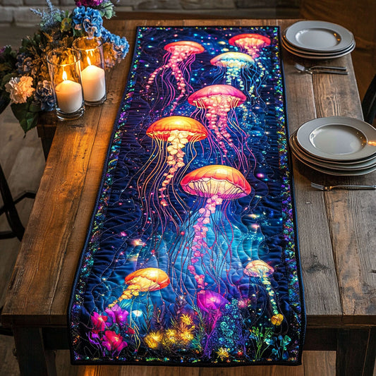 Jellyfish CW2406027CL Quilted Table Runner