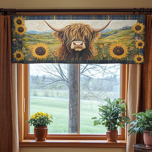 Cozy Highland Cow Garden WN1707009CL Quilted Valance