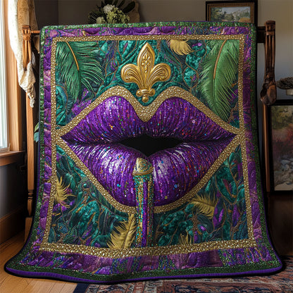 Golden Lip WN1403061CL Quilt