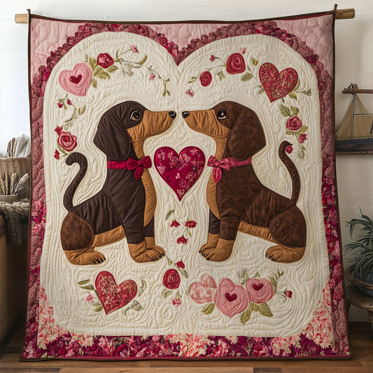 Dachshund Love Nest WN2306011CL Quilt