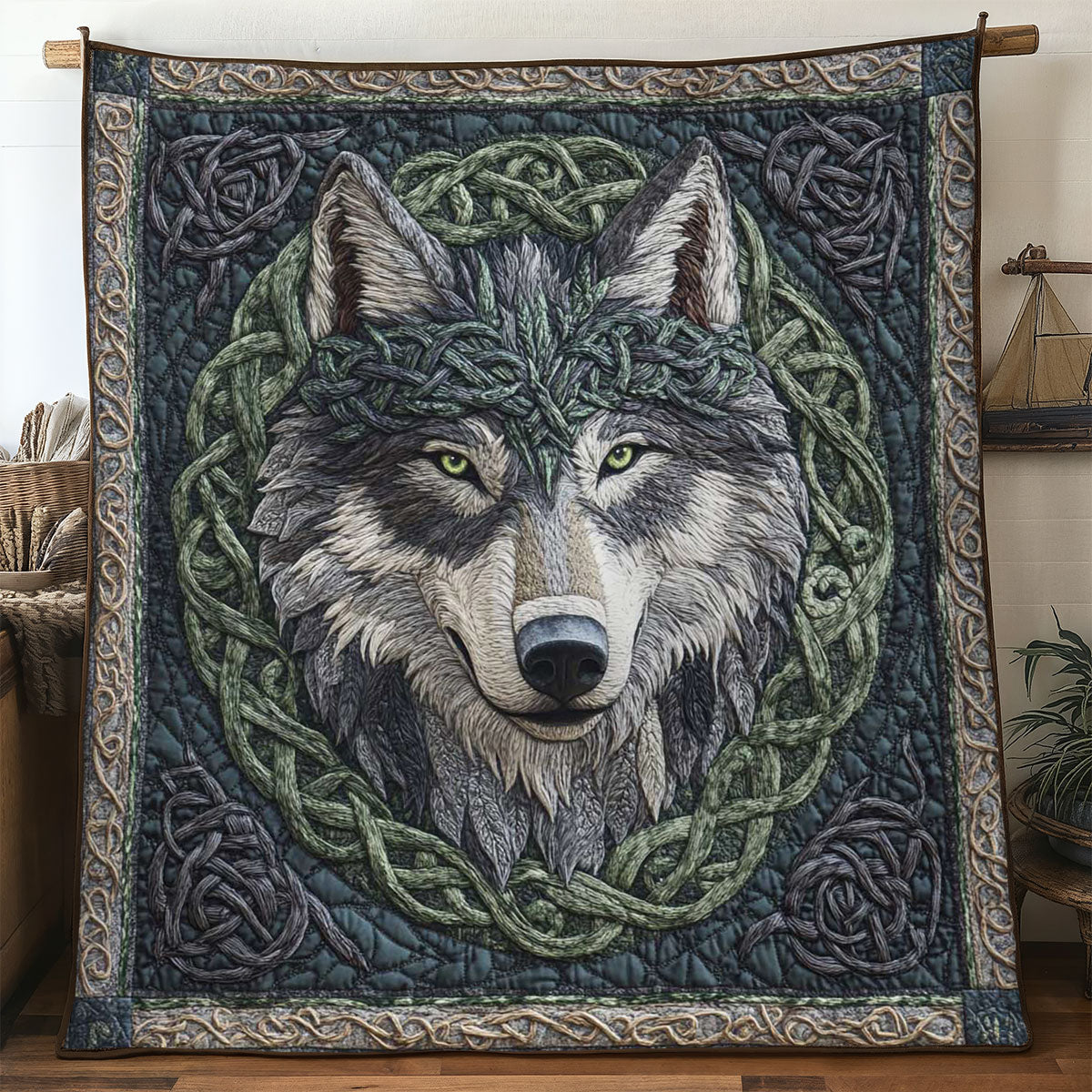 Celtic Wolf Moonhowl WN1904050CL Quilt
