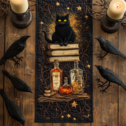 Mystic Black Cat WY2904093CL Quilted Table Runner