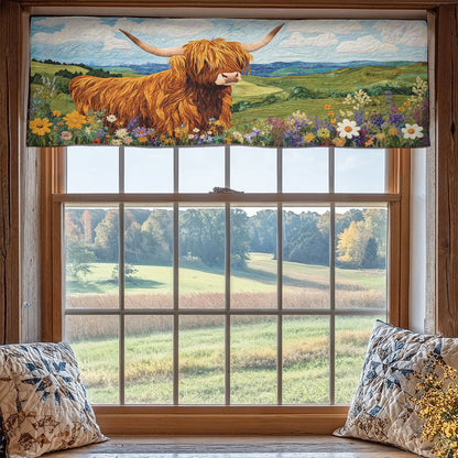 Highland Cow WX2205034CL Quilted Valance