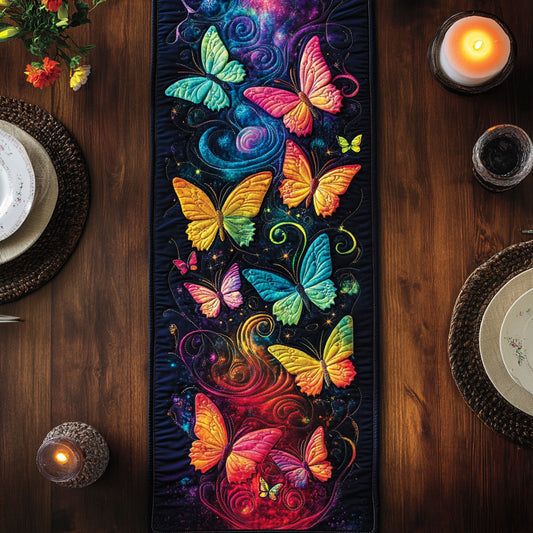 Color Butterfly CW2607010CL Quilted Table Runner