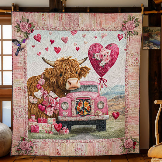 Pink Truck Highland Cow WN0412038CL Quilt