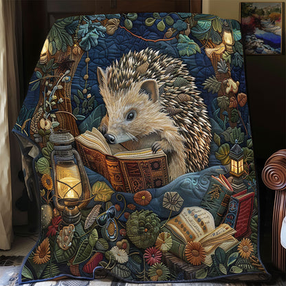 Reading Hedgehog WP1905038CL Quilt