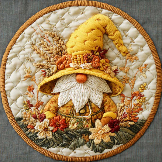 Gnome In Bloomfield WN2105024CL Quilted Round Mat