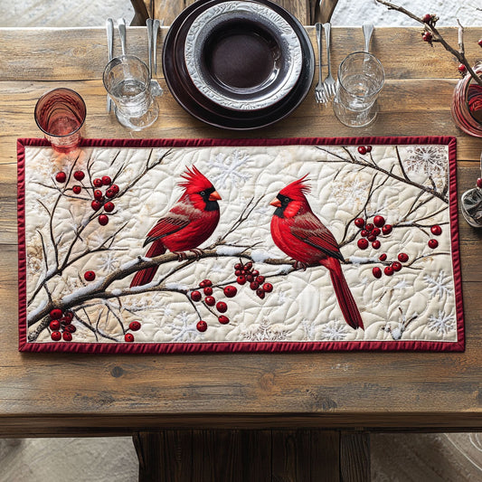 Snow Cardinal CP2705021CL Quilted Table Runner