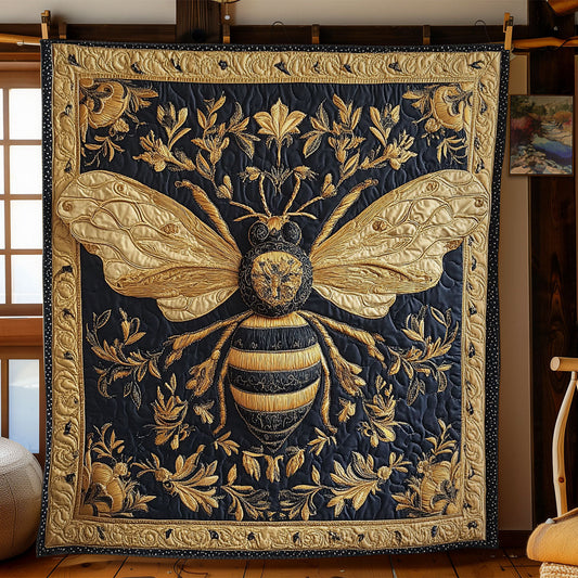 Royal Gold Bee WY1902059CL Quilt