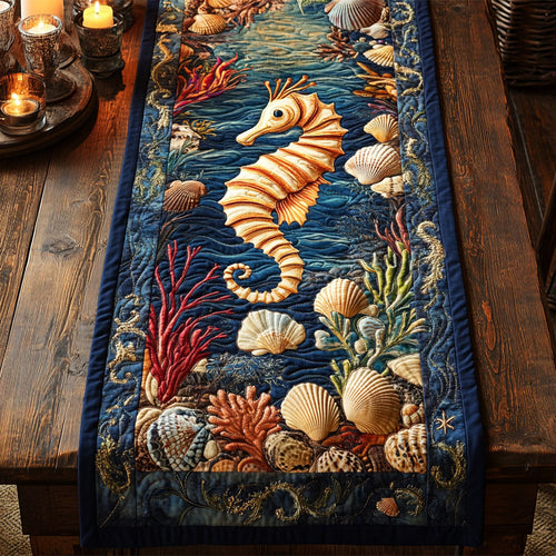 Seahorse Dream CM3005027CL Quilted Table Runner