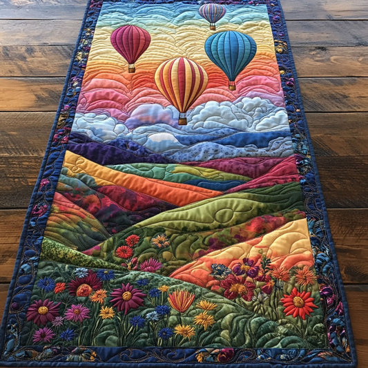 Balloon Dream CW2705486CL Quilted Table Runner