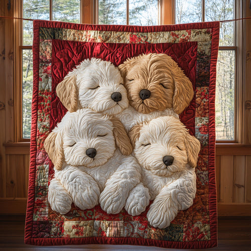 Golden Puppy Huddle CW2209065CL Quilt