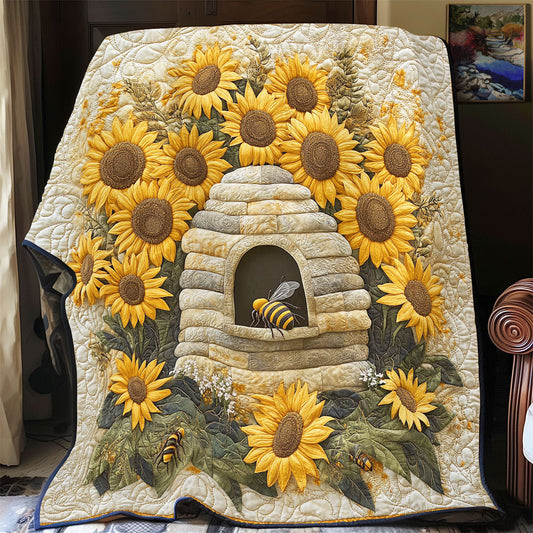 Sunflower Beehive WY2403012CL Quilt