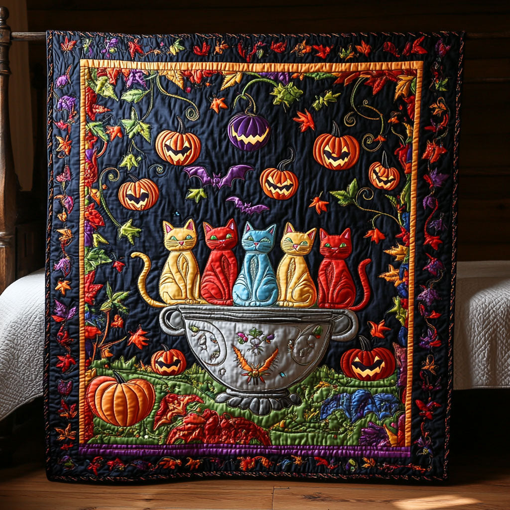 Midnight Halloween Cats WY2008007CL Quilt