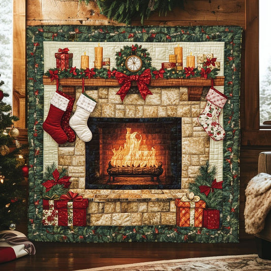 Fireplace Holiday CW2510019CL Quilt
