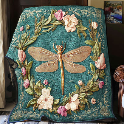 Gold Dragonfly In Wreath WY2403025CL Quilt