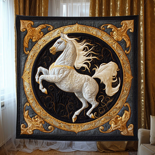 White Royal Horse DH3009012CL Quilt
