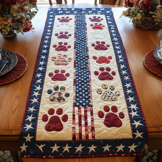 Patriot Paw WN1707043CL Quilted Table Runner