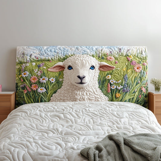 Naive Sheep QA0501019CL Quilted Headboard Slipcover
