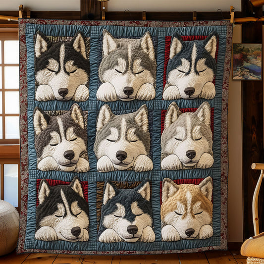 Sleepy Huskies CP2810098CL Quilt