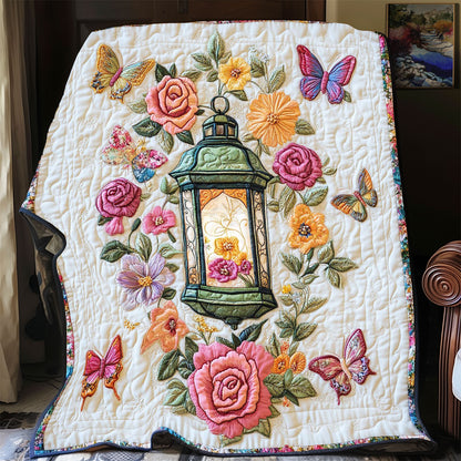 Lantern And Roses WP0705014CL Quilt