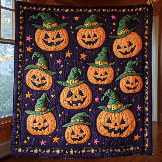 Midnight Pumpkins CP3007024CL Quilt