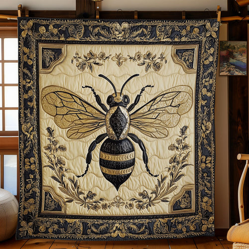 Royal Bee WY2102012CL Quilt