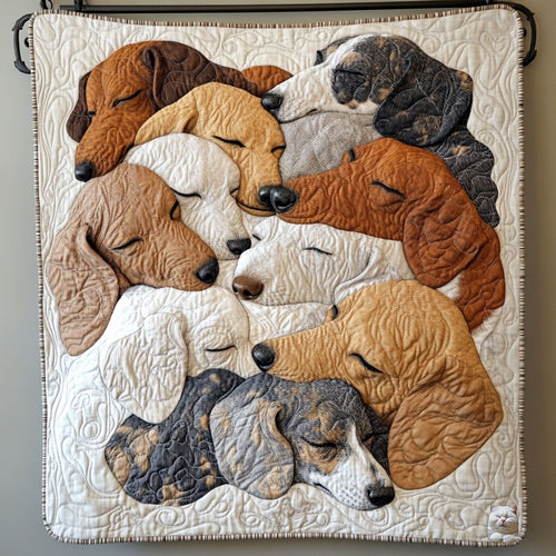 Sleeping Dachshund WU1810021CL Quilt