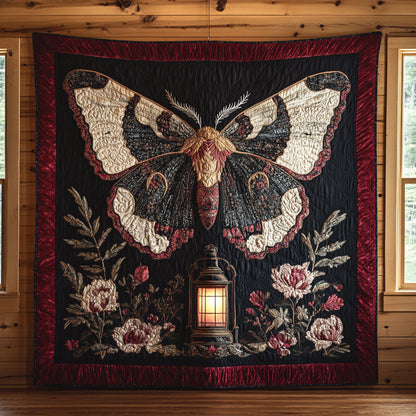 Lantern Moth CP1605054CL Quilt