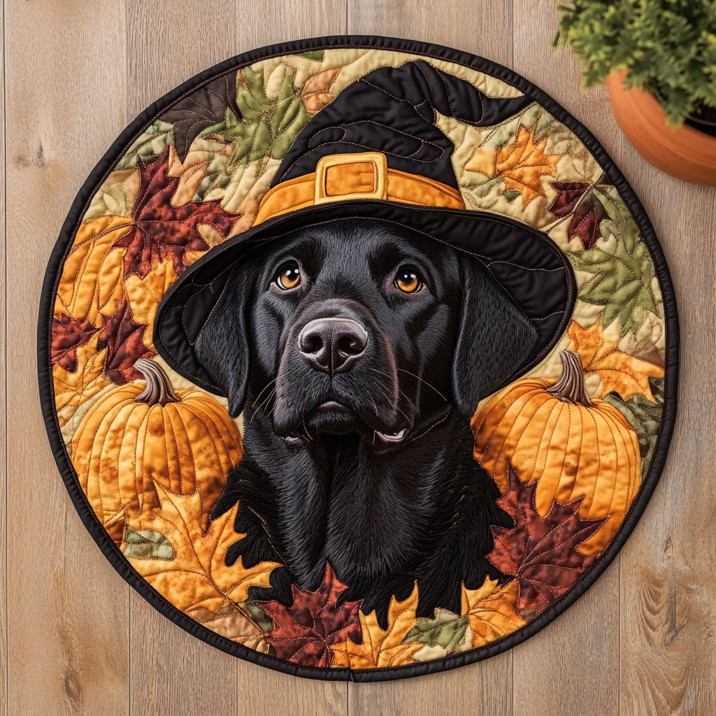 Autumn Labrador CW2306001CL Quilted Round Mat