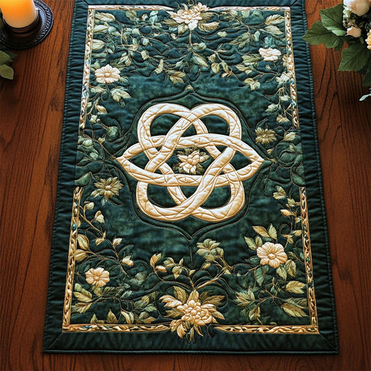 Floral Celtic WY2904090CL Quilted Table Runner