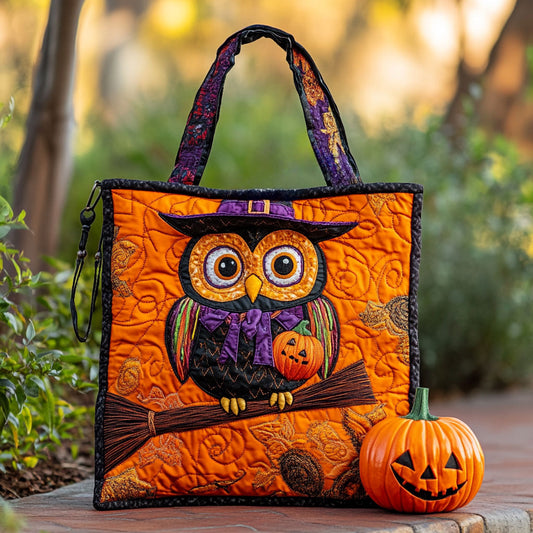 Spells And Owl WN0310082CL Quilted Tote Bag