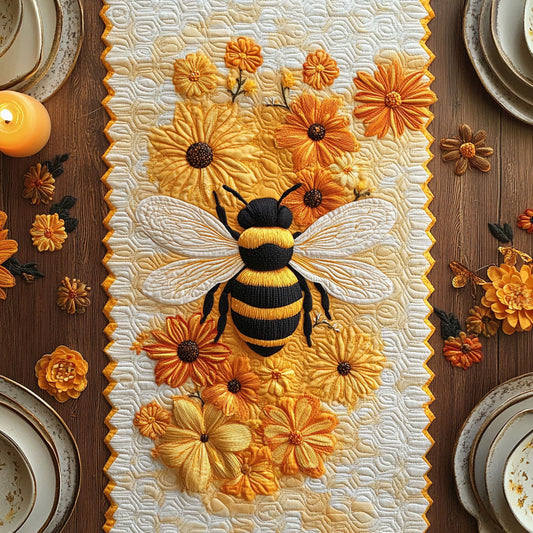 Bee Honeycomb CW2804002CL Quilted Table Runner