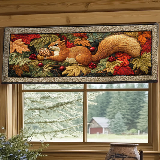 Autumn Squirrel WY2404046CL Quilted Valance