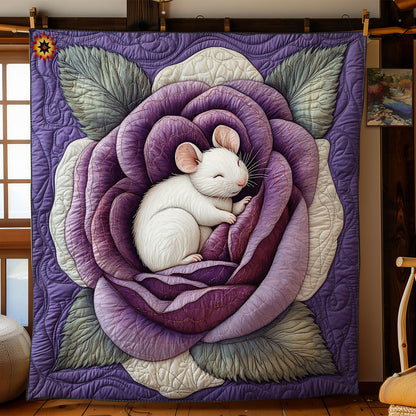 Mouse Sleeping Red Cabbage WY2512018CL Quilt