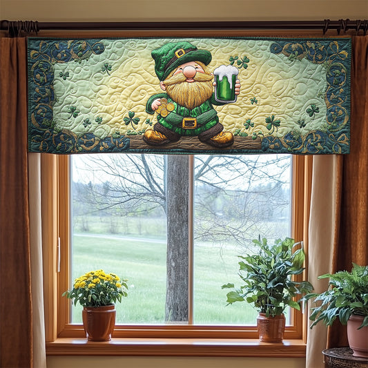 Shamrock Gnome Cheers WN1407077CL Quilted Valance