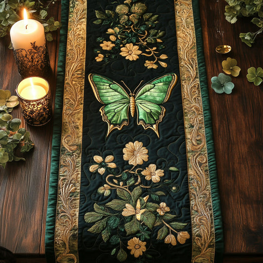 Green Heart CM0206043CL Quilted Table Runner
