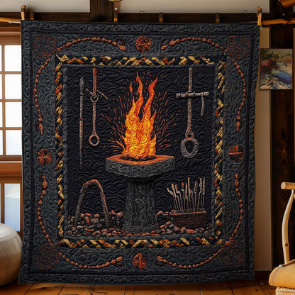 Midnight Blacksmith WN2104032CL Quilt