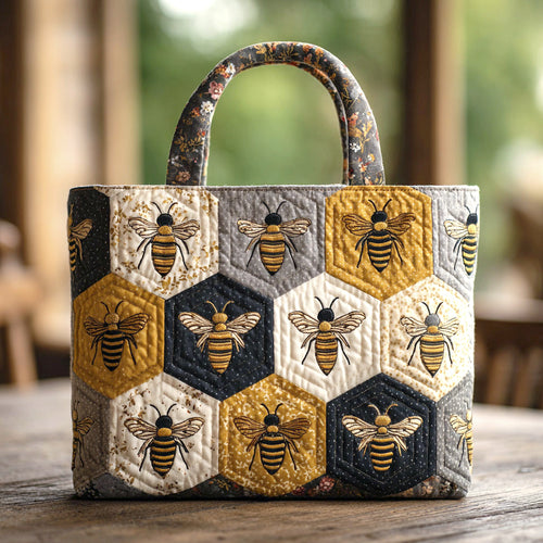 Honey Bee Echo CW1711023CL Quilted Tote Bag