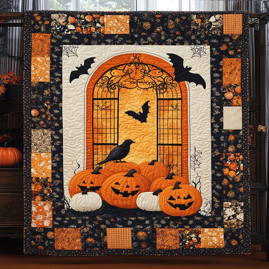 Gate To Ghoulish GardenWY2508015CL Quilt