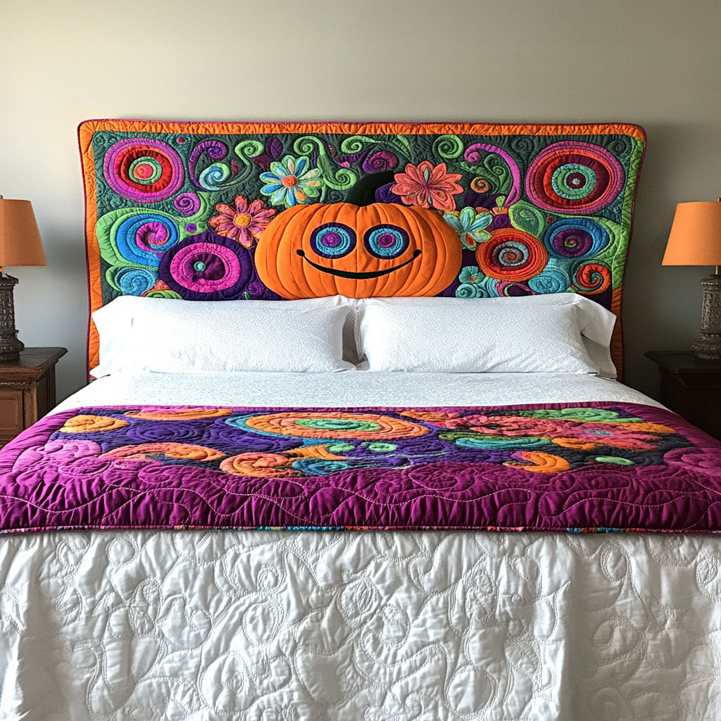 Smiley Pumpkin WN0501067CL Quilted Headboard Slipcover