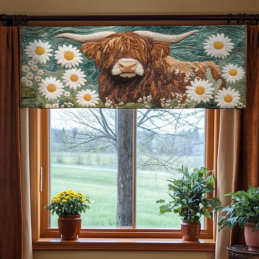 Highland Cow Daisy WX1405021CL Quilted Valance