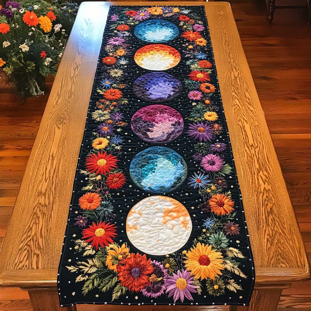 Blooming Moon WN2804004CL Quilted Table Runner