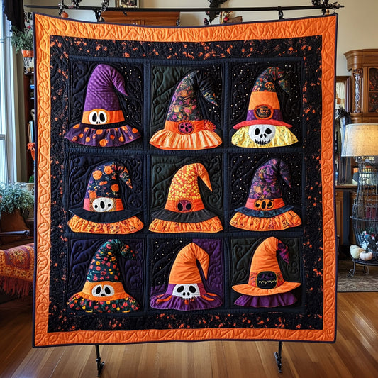 Halloween Clown Hats WY1207032CL Quilt