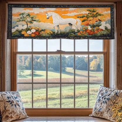 White Horse In Sunset WY3005056CL Quilted Valance