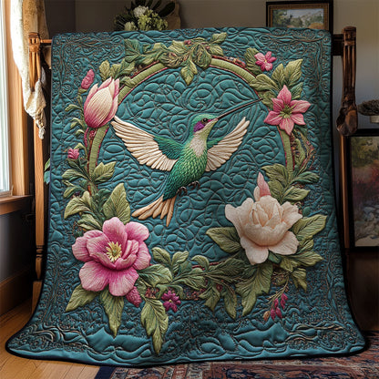 Hummingbird And Magnolia Wreath WY2403018CL Quilt