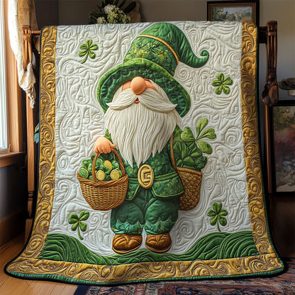 Shamrock Gnome WY2102047CL Quilt